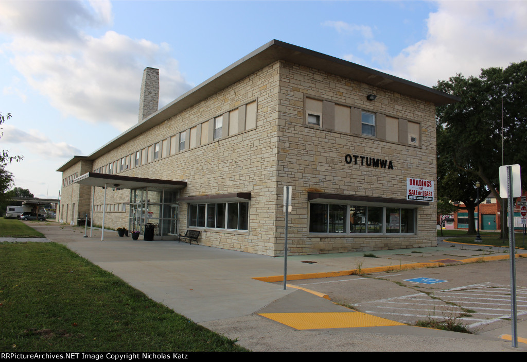 Ottumwa CBQ Depot